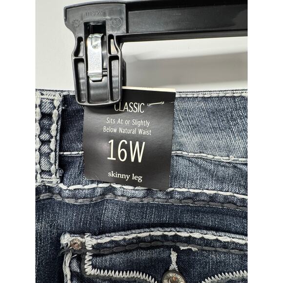 Cato Women's 16W Classic Skinny Leg Jeans Embroidered Pockets Dark Wash Denim - Picture 4 of 4